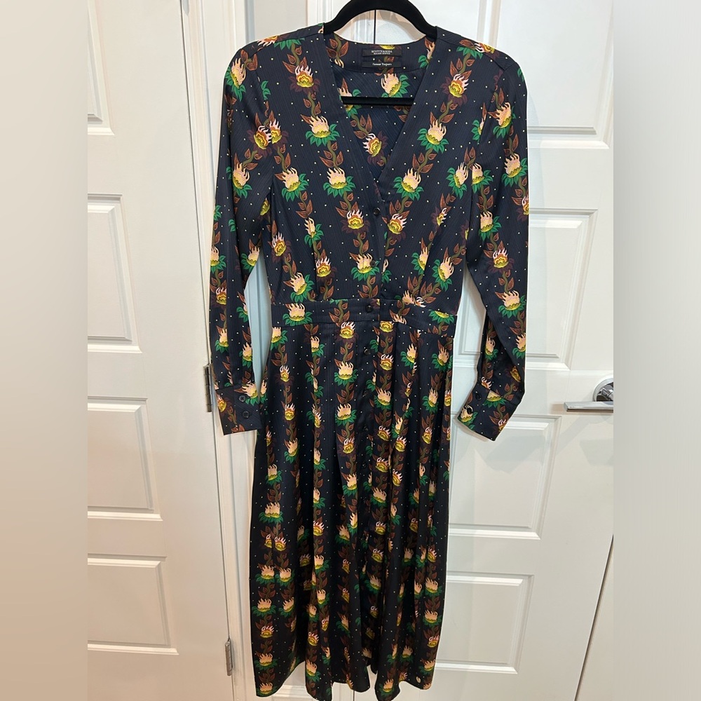 Scotch and Soda silk midi dress size xs brand new condition!